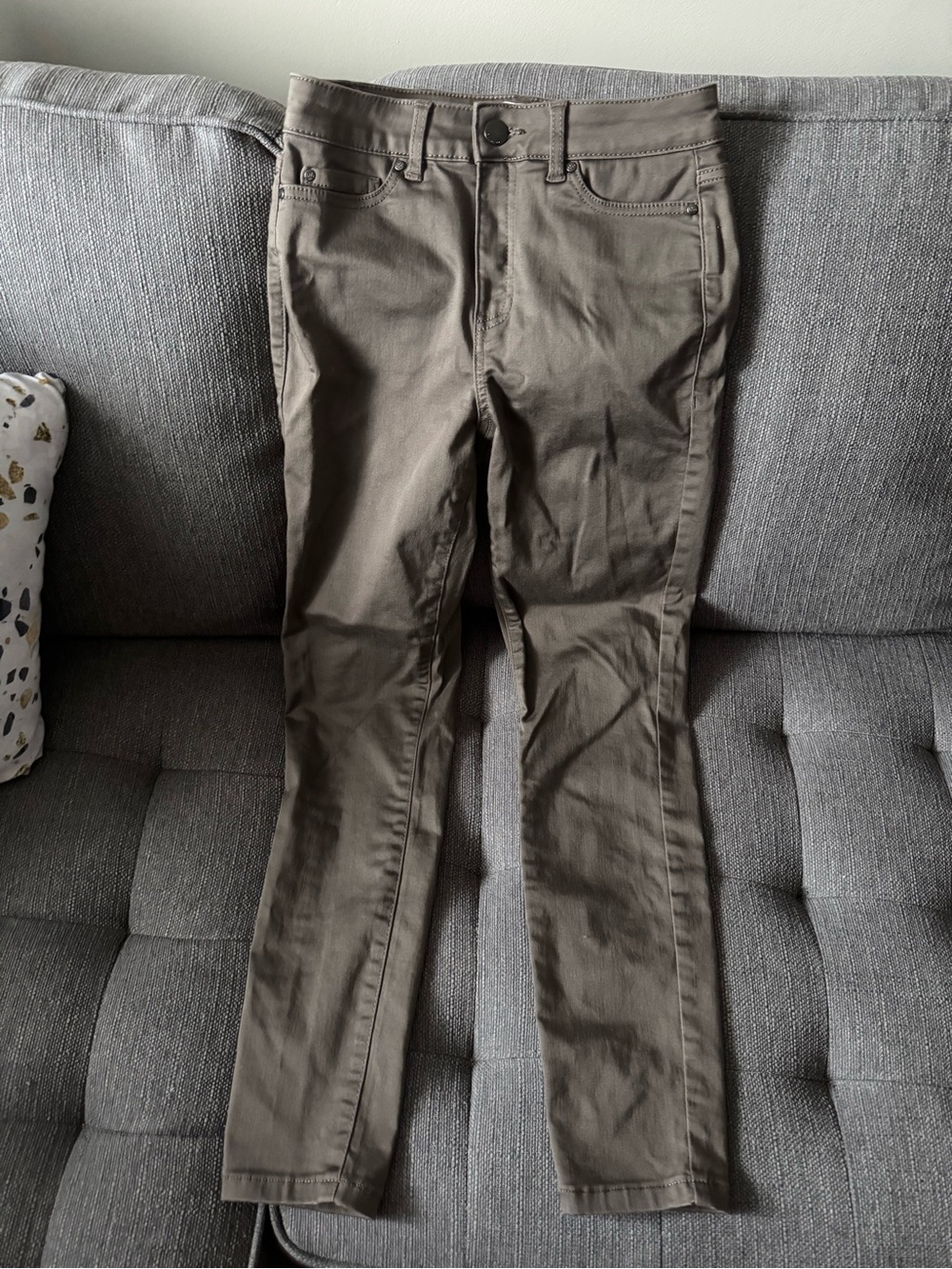 RW&CO. Grey Women's Jeggings